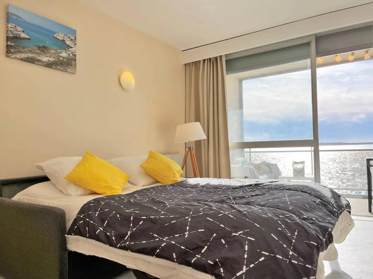 Apartment Appartement En Bord De Mer 2 Pieces - 5 Couchages - Le Lavandou - Fr-1-251-430
