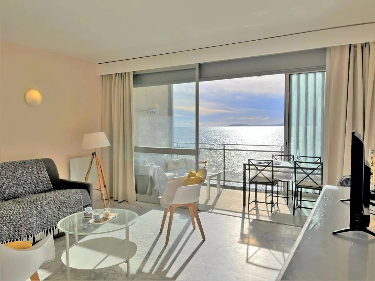 Appartement En Bord De Mer 2 Pieces - 5 Couchages - Le Lavandou - Fr-1-251-430