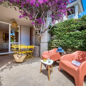 Appartement Cavalière -rez De Jardin Bord De, Le Lavandou